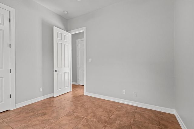 1205 Mountain View DR, San Marcos, TX 78666