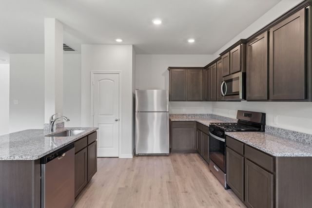2048 Braveheart Drive, Crandall, TX 75114