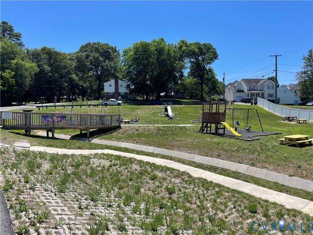 6411 Lantana Ln, Mechanicsville, VA 23111