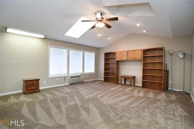 11058 Hunters Lane, Hampton, GA 30228