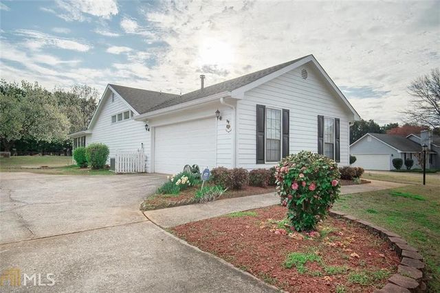 11058 Hunters Lane, Hampton, GA 30228