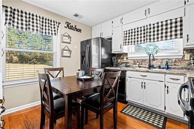 11058 Hunters Lane, Hampton, GA 30228