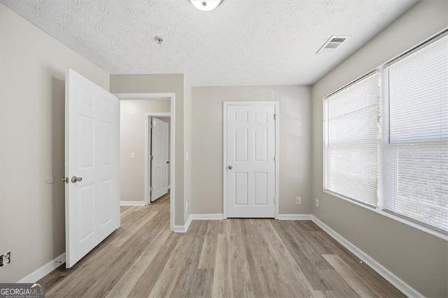 8201 Fairington Ridg Circle, Lithonia, GA 30038