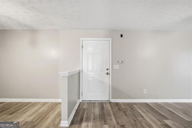 8201 Fairington Ridg Circle, Lithonia, GA 30038