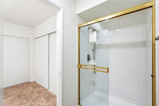 7625 Reseda 202, Reseda, CA 91335