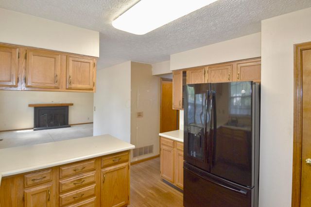 525 Whitson Drive, Columbus, OH 43230