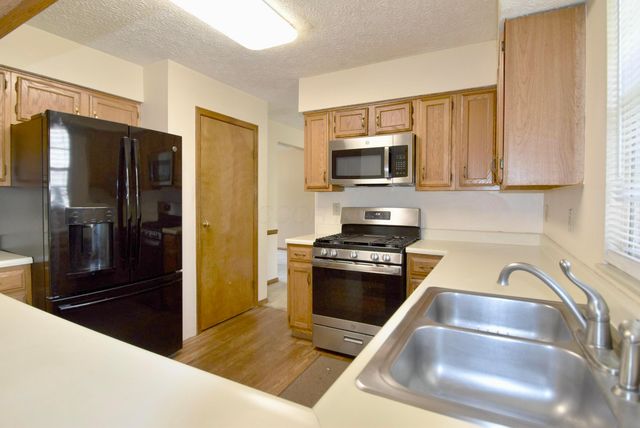 525 Whitson Drive, Columbus, OH 43230