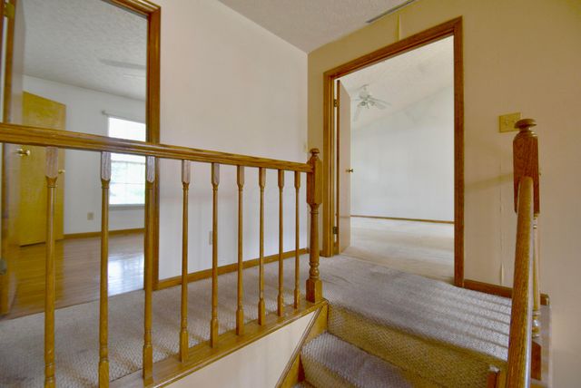 525 Whitson Drive, Columbus, OH 43230