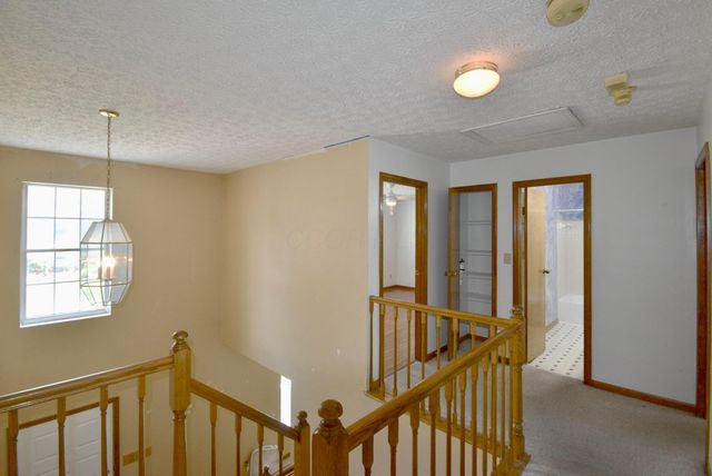 525 Whitson Drive, Columbus, OH 43230