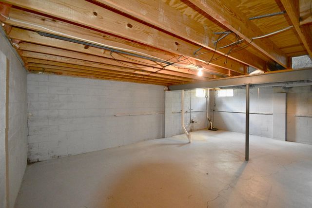 525 Whitson Drive, Columbus, OH 43230
