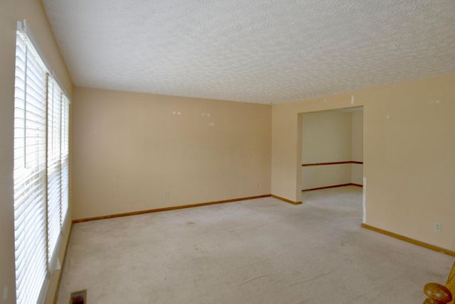525 Whitson Drive, Columbus, OH 43230