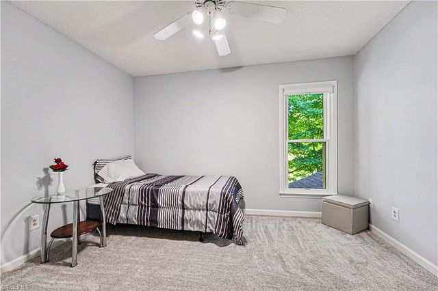 2371 Oakton Drive, Clemmons, NC 27012