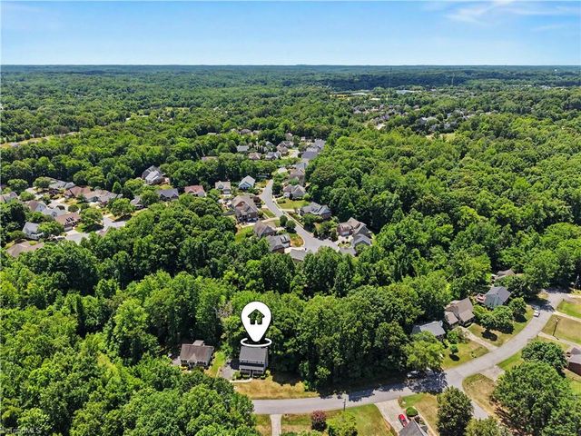 2371 Oakton Drive, Clemmons, NC 27012