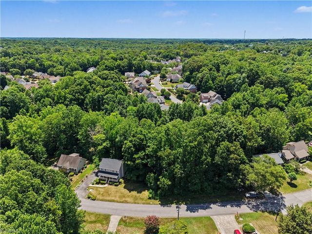 2371 Oakton Drive, Clemmons, NC 27012