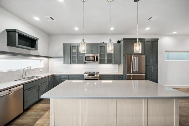 6809 Troya Lane, Houston, TX 77092