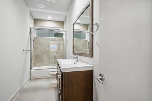 6809 Troya Lane, Houston, TX 77092