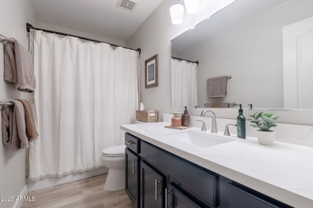 2881 E LA COSTA Drive, Chandler, AZ 85249