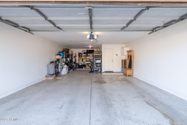 2881 E LA COSTA Drive, Chandler, AZ 85249