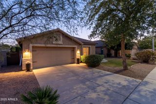2881 E LA COSTA Drive, Chandler, AZ 85249