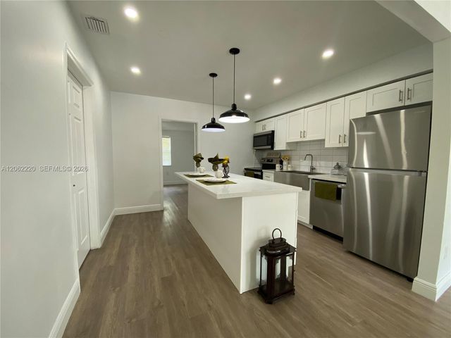 1120 SW 15th Terrace, Fort Lauderdale, FL 33312