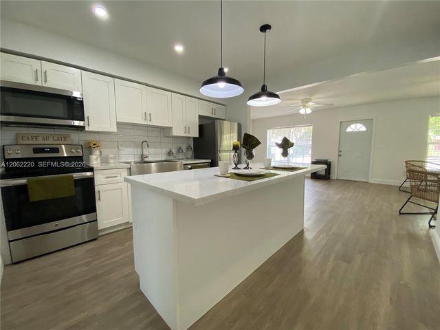1120 SW 15th Terrace, Fort Lauderdale, FL 33312