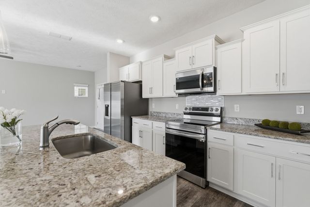 4330 Spyglass Dr, Murfreesboro, TN 37127