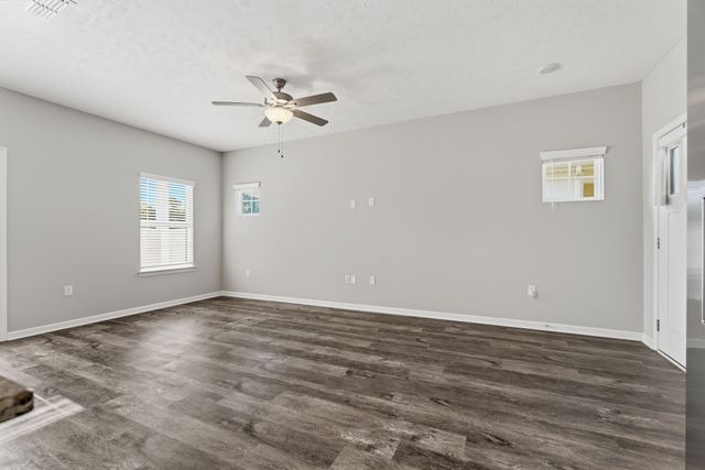 4330 Spyglass Dr, Murfreesboro, TN 37127