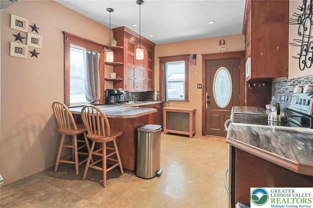 775 Nazareth PIKE, Lower Nazareth Twp, PA 18064