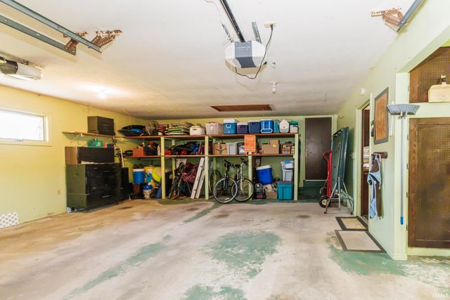 405 E McDonald Street, Hartford City, IN 47348