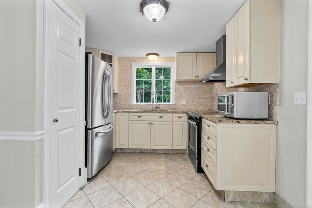 286 Marlborough Street, Portland, CT 06480