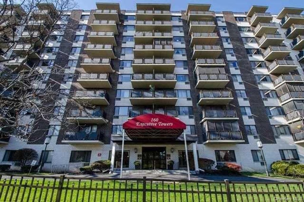 160 ACADEMY Street 3N, Poughkeepsie, NY 12601