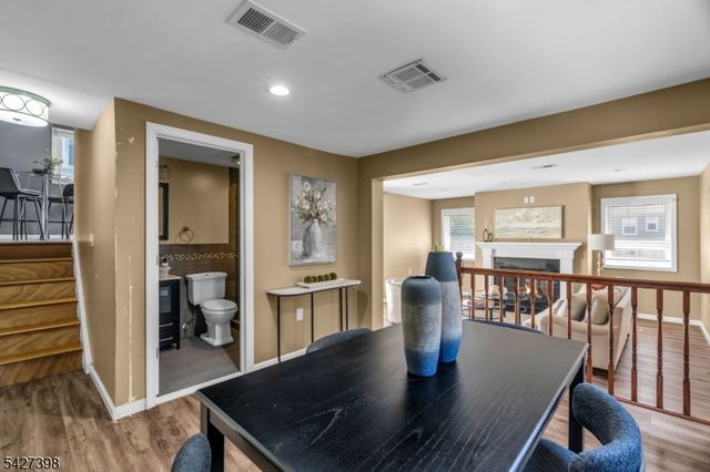 1453 Lambert St, Rahway City, NJ 07065