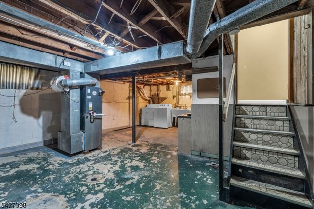 1453 Lambert St, Rahway City, NJ 07065