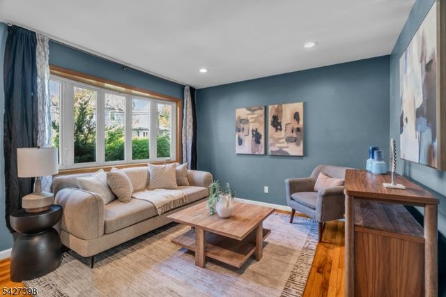 1453 Lambert St, Rahway City, NJ 07065