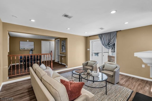 1453 Lambert St, Rahway City, NJ 07065