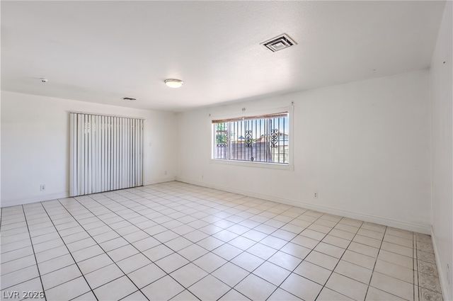 2100 Sundale Street, Las Vegas, NV 89102
