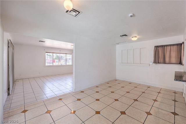 2100 Sundale Street, Las Vegas, NV 89102