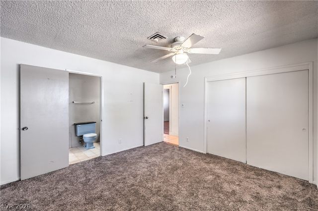 2100 Sundale Street, Las Vegas, NV 89102