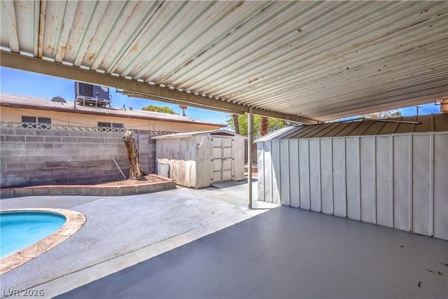 2100 Sundale Street, Las Vegas, NV 89102