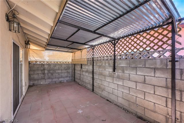 2100 Sundale Street, Las Vegas, NV 89102