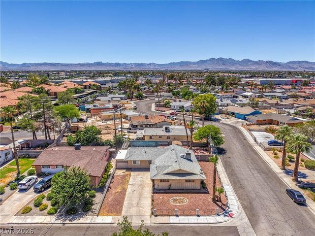 2100 Sundale Street, Las Vegas, NV 89102