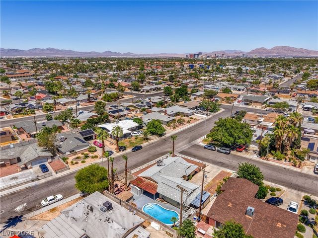 2100 Sundale Street, Las Vegas, NV 89102