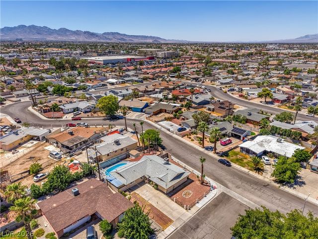 2100 Sundale Street, Las Vegas, NV 89102