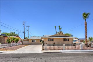 2100 Sundale Street, Las Vegas, NV 89102