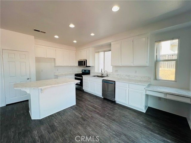 28404 N Star, Menifee, CA 92584