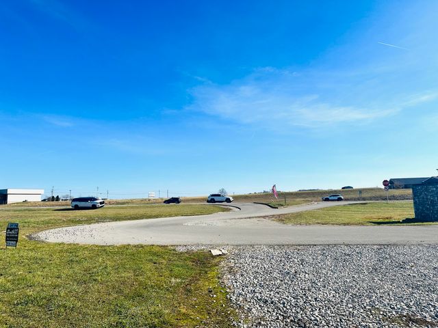 14 Eagle Lake Drive, Lawrenceburg, KY 40342