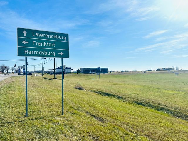 14 Eagle Lake Drive, Lawrenceburg, KY 40342