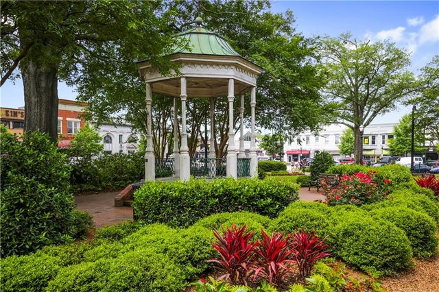 177 Kirkpatrick SW Drive, Marietta, GA 30064