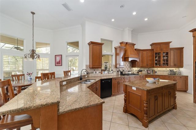 8486 NW 64TH LANE, Gainesville, FL 32653