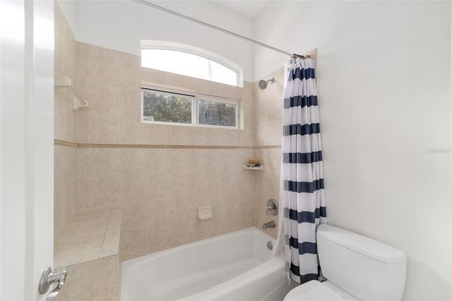 8486 NW 64TH LANE, Gainesville, FL 32653